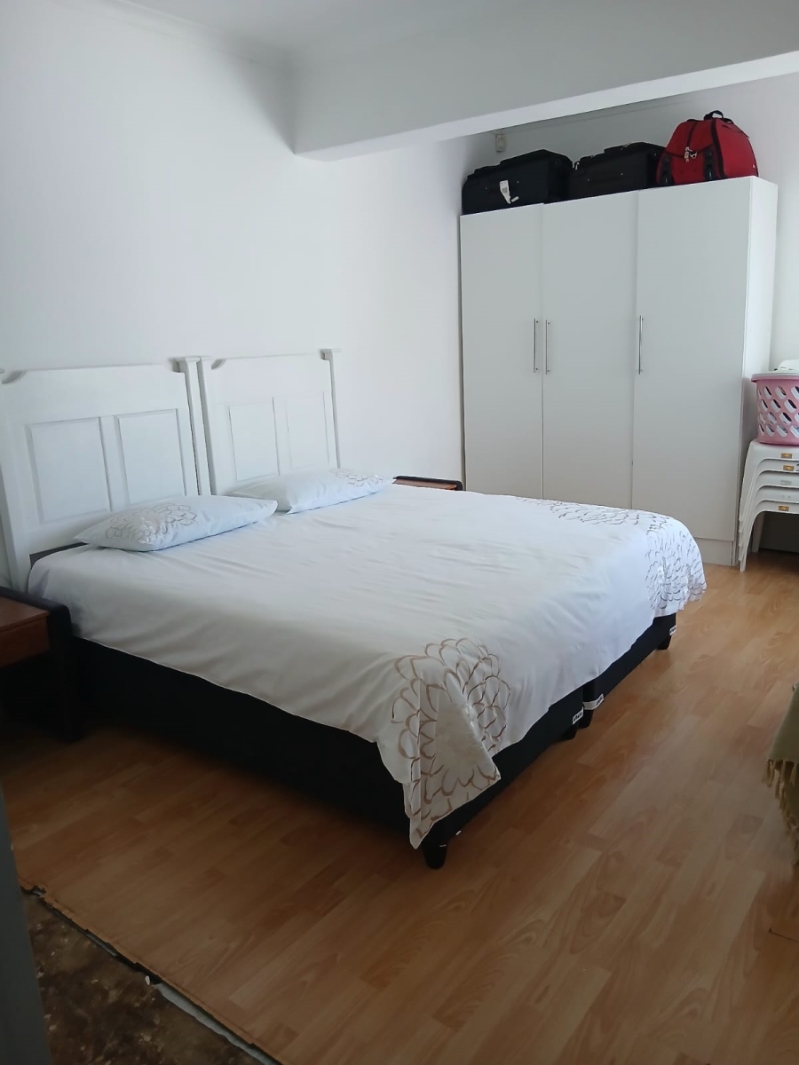 4 Bedroom Property for Sale in Table View Western Cape